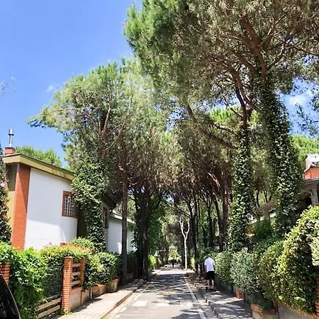 Promo Price September - By The Sea 1 Min From The Beach Apartamento Golem (Tirana)